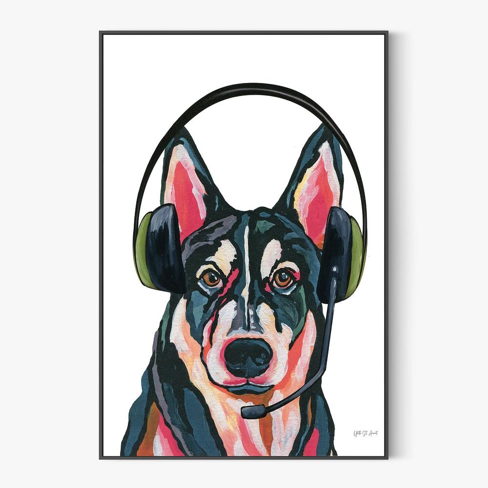 Gaming Husky-by-Yvette St. Amant-wall-art-print-canvas-poster-framed-Gioia