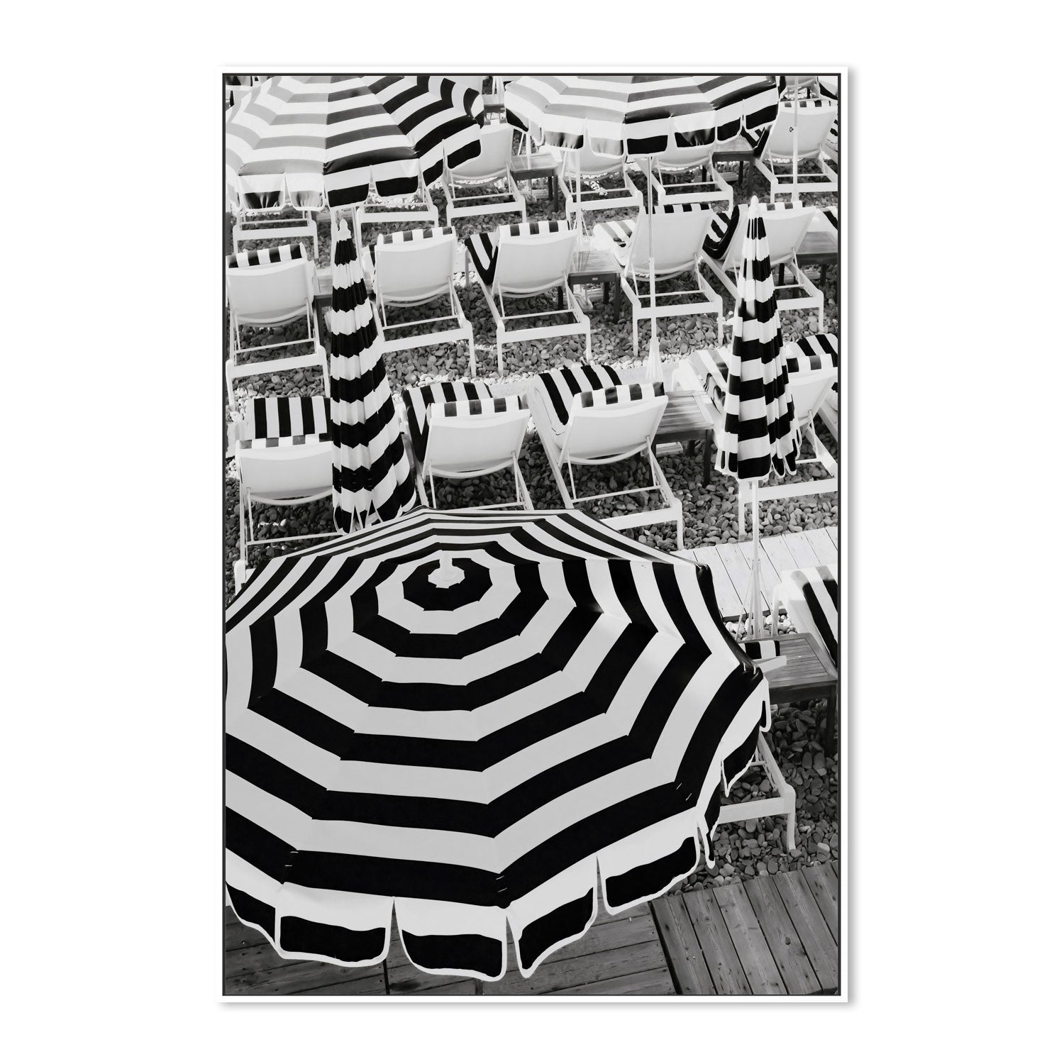 wall-art-print-canvas-poster-framed-Black and White Beach Umbrellas , By Pictufy-5