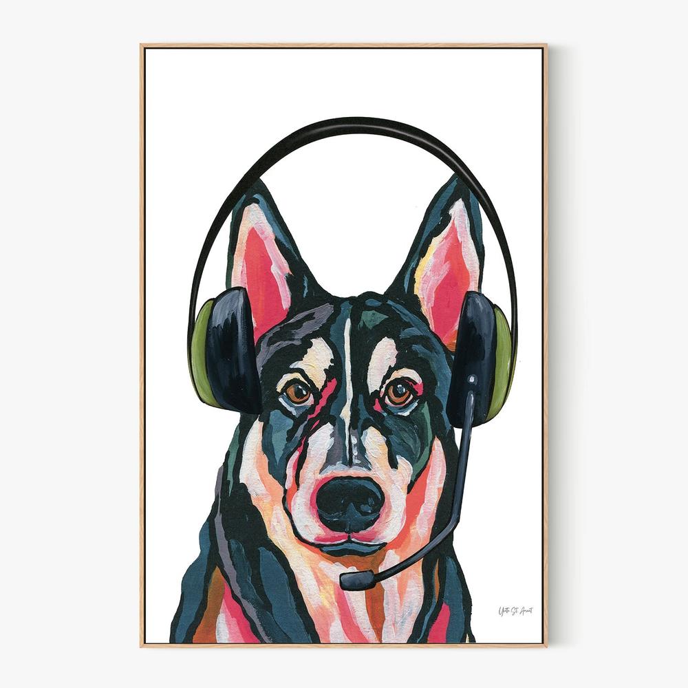 Gaming Husky-by-Yvette St. Amant-wall-art-print-canvas-poster-framed-Gioia