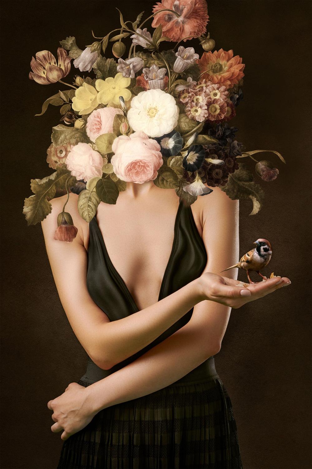 wall-art-print-canvas-poster-framed-Elegant Floral Woman Goldfinch-1