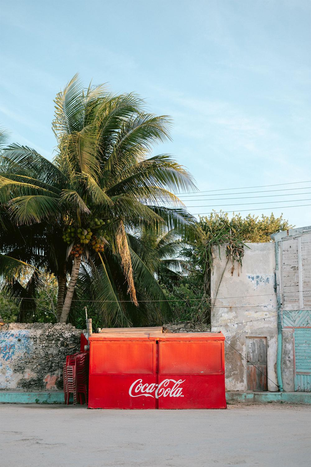 wall-art-print-canvas-poster-framed-Mexican Bar-1